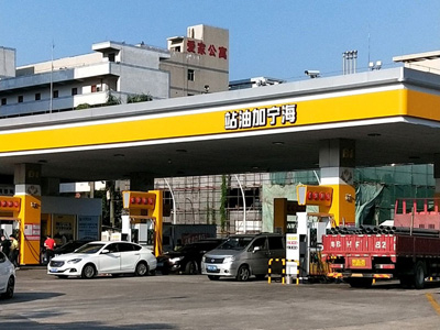 过硬品质赢得市场认可,广东省深圳泗喜能源海宁加油站订购两台镭鹰X1全自动洗车机