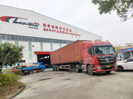 海外发货现场,两台镭豹360炫彩型洗护一体机发往欧洲罗马尼亚Zenlead公司