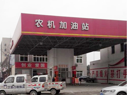 过硬品质火爆热销,河南省周口市太康县农机加油站订购一台镭鹰X1洗车机