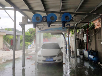 用户案例,镭鹰S90洗车机在福建省福州市兴荣华汽车修理有限公司安装完成