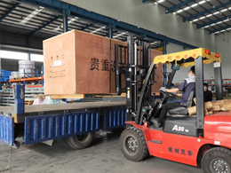 订单繁忙发货有序,镭鹰X1洗车机发往山东省日照市五莲县遨游加油站