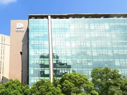 好品质订单源源不断,杭州宋都集团采购一台镭豹360锐意型洗车机