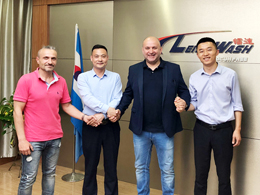 卓越品质海外销量暴涨,保加利亚Autotech公司订购两台镭豹360洗护一体机