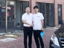 好品质订单源源不断,浙江省海宁市马总订购一台镭豹360锐意型炫彩镀膜风干一体机