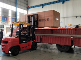 发货现场,镭豹360极速型洗车机发往云南省临沧市云县