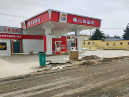 四月销售火红一片,河南省三门峡市崤山加油站订购一台镭鹰X1洗车机