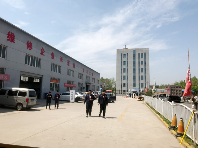 用户案例,镭鹰S90洗车机在陕西省渭南市众泽汽车维修服务公司安装完成交付使用