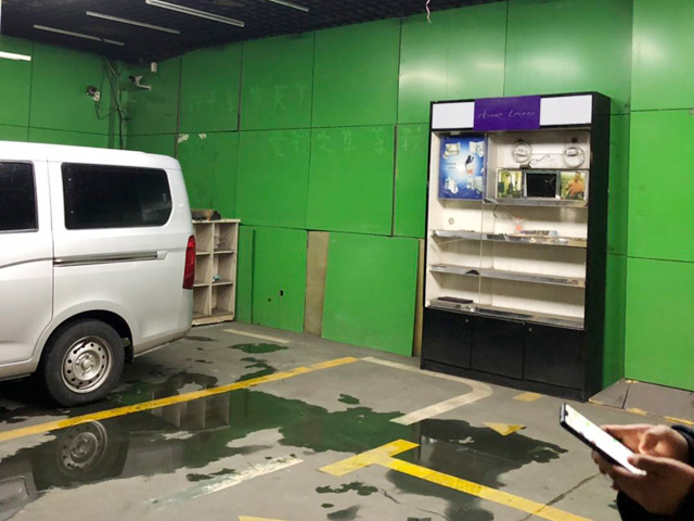 畅销热卖好品质,辽宁省辽阳市金总订购一台镭鹰S90标准型电脑洗车机