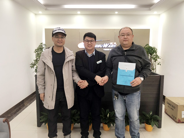 火红四月开门红,天津市武清开源公司订购一台镭鹰S90风干型电脑洗车机