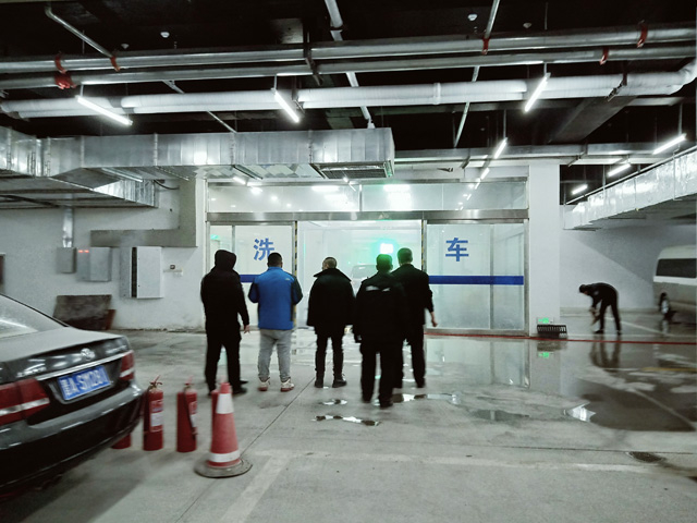 用户案例,镭豹360洗车机在山西省太原市昕宝汽车服务安装完成交付使用