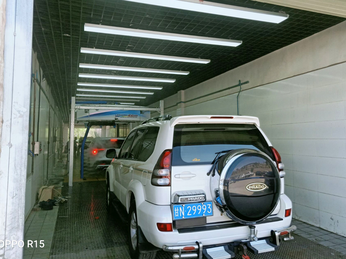 03.jpg