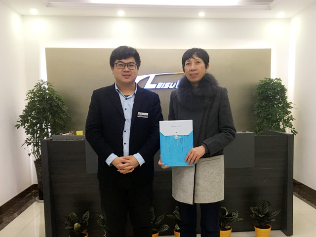 百万豪礼感恩钜惠仅剩最后2天,江苏省海安市海安县德科汽车修理有限公司订购一台镭豹Sword X1