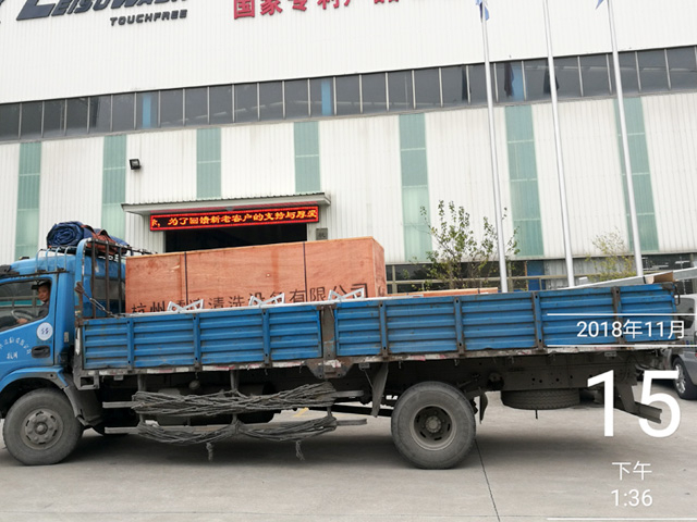 发货现场:镭豹350洗车机发往天津市武清区