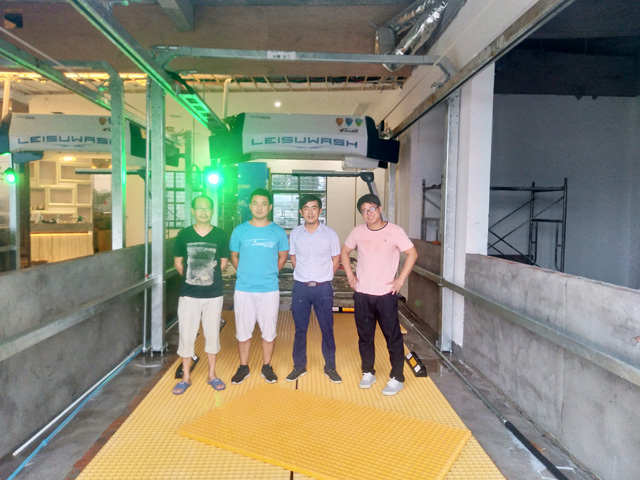 20180905100379737973_lb360.jpg