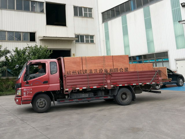 发货现场:镭鹰S90洗车机湖北省麻城市天诚汽车美容