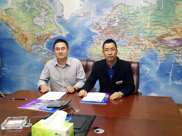 金九银十旺销季,江苏省常州市黄总订购一台镭豹X1全自动电脑洗车机