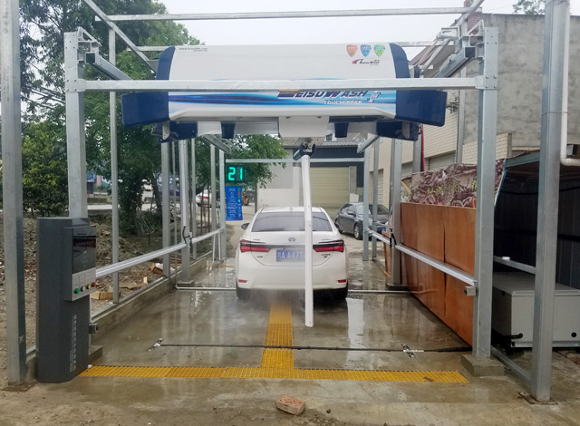 20170503090613901390_lb360.jpg