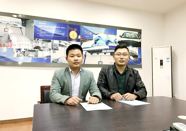 信任源于品质,苏州客户订购五台镭豹350自动洗车机