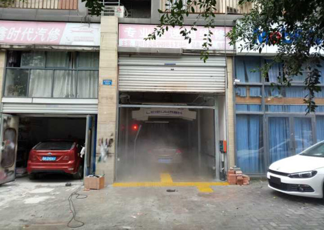 镭豹350用户案例:重庆南岸区鑫时代汽修