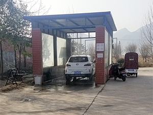 阳春三月签约不断,辽宁省阜新市八月度府山石油订购一台镭鹰X1全自动洗车机