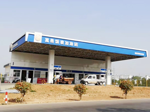 老客户的信赖,河南省洛阳市嵩县饭坡加油站订购一台镭鹰X1全自动洗车机