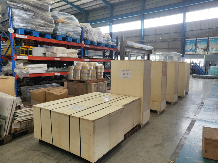 02.jpg