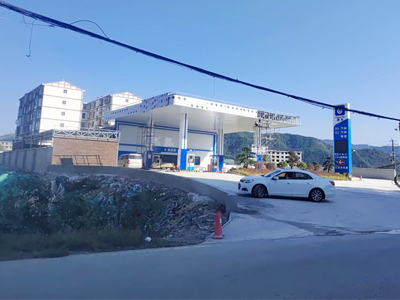 用户案例,两台镭鹰X1洗车机在湖南省靖州县链车加油站安装完成交付使用
