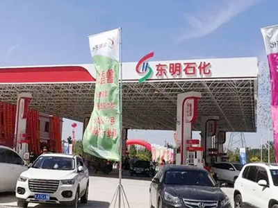 好品质订单不断,河南省濮阳县东明石化加油站再次订购一台镭鹰S90全自动洗车机