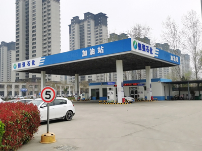 好品质订单源源不断,山东省巨野县恒强石化加油站订购一台镭豹360锐意型洗车机