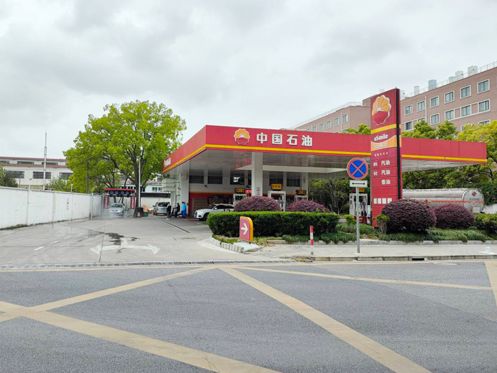 01.jpg