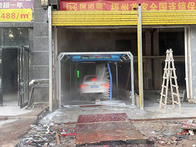 用户案例,镭鹰S90旗舰型洗车机在广西省梧州市泽凯汽车服务安装完成交付使用
