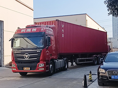 海外发货现场,镭翼SG仿形高压无接触洗车机发往韩国大田市