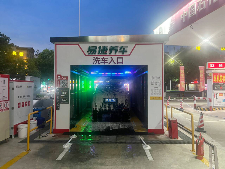 03.jpg