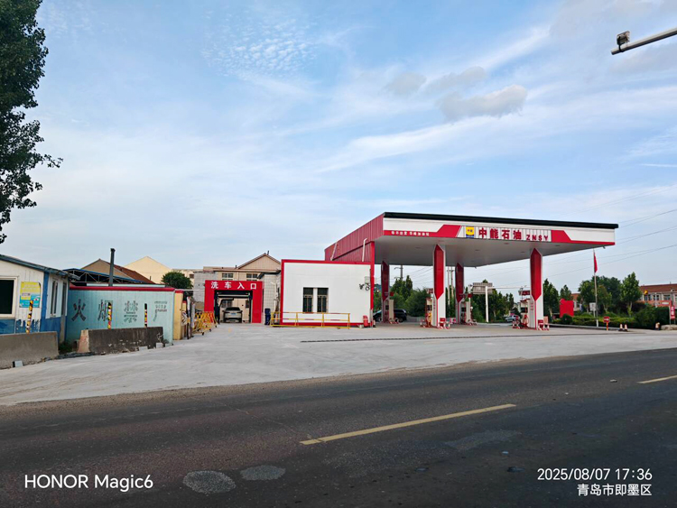 01.jpg