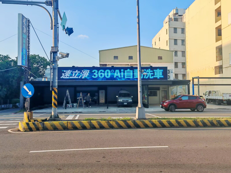 01.jpg