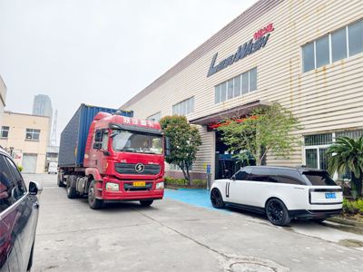 海外发货现场,LEISUWASH 360极速型高压无接触洗车机发往俄罗斯莫斯科